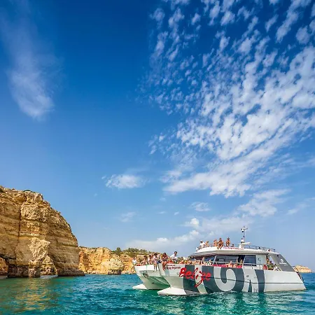 Luxury 3 Bedroom Apartment, * 阿尔布费拉