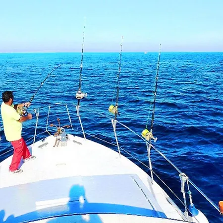 Luxury 3 Bedroom Apartment, 阿尔布费拉