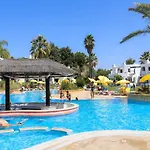 Luxury 3 Bedroom Apartment, * Albufeira