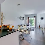 Lejlighed Luxury 3 Bedroom Apartment,
